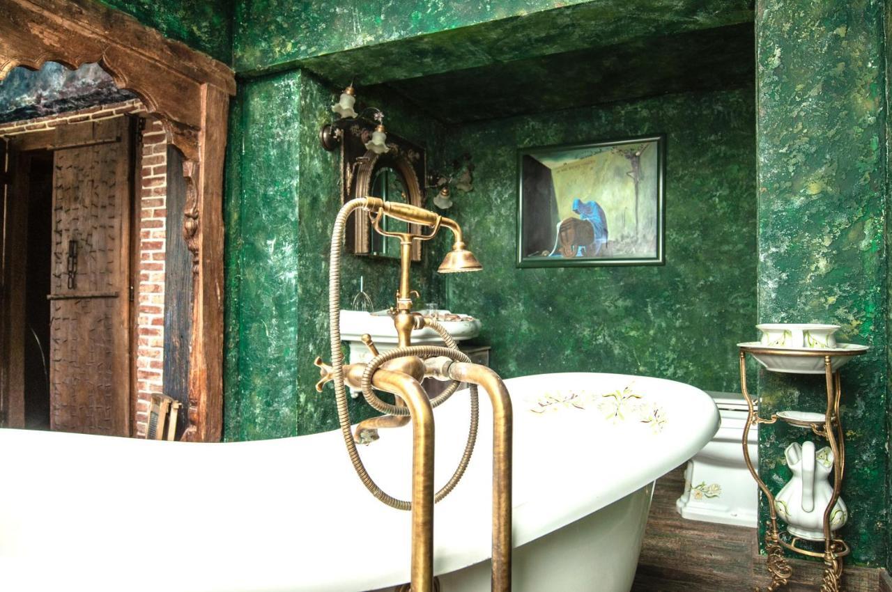 Апартаменти Attic *